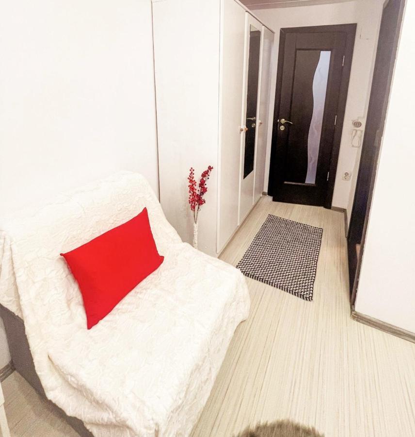 Buzz Apartment Cluj-Napoca Ngoại thất bức ảnh